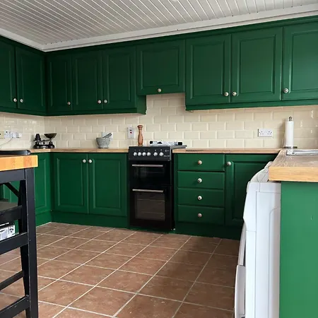 Prázdninový dům Town House Creeslough