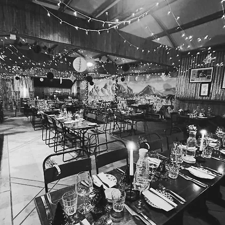 Town House Semesterbostad *